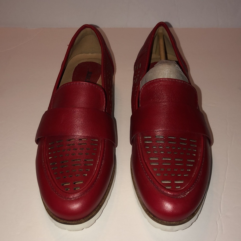 Earth Womens Masio Red Slip-On - Sz 8 - Picture 2 of 8